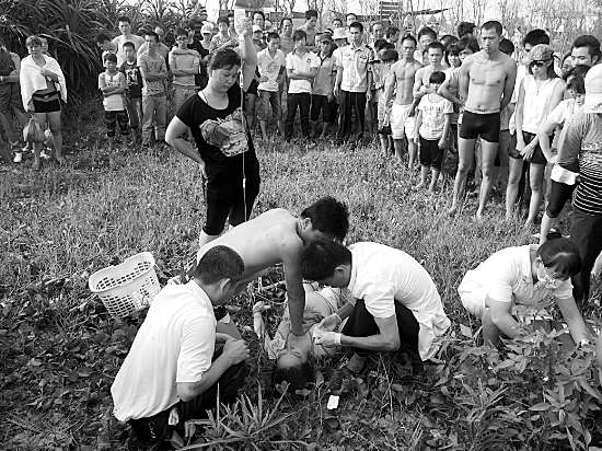 2r(sh)SSĳɂ(g)Ů婽^ɽ߅ӾŮ˾СŮϰһŮSĳ(jng)tԺȟo(w)ЧDt(w)ˆTںŮM(jn)Г һ z